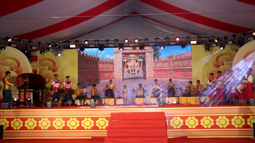 Vĩnh Long: Khai mạc Hội thi trình diễn nhạc cụ truyền thống dân tộc Khmer