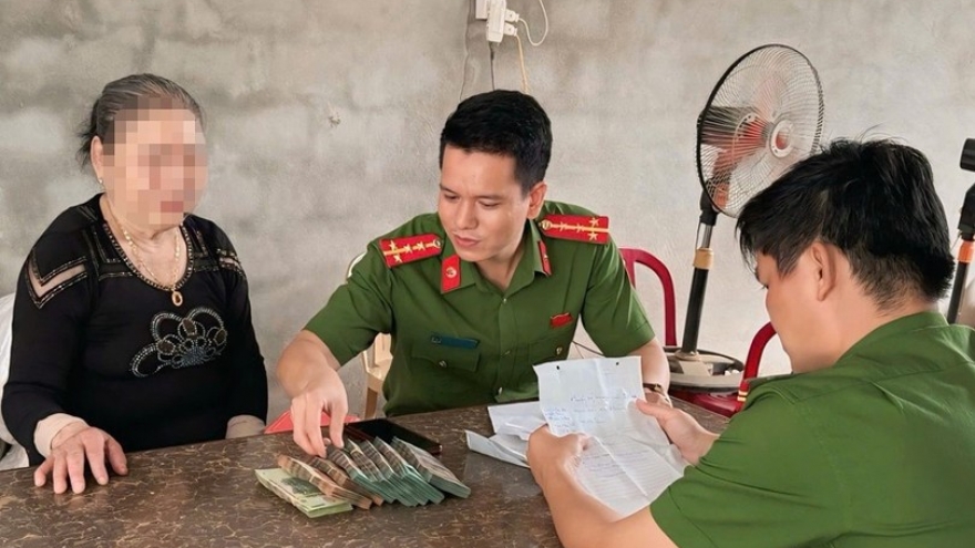 Ngăn chặn kịp thời vụ rút 300 triệu đồng theo yêu cầu của đối tượng lừa đảo