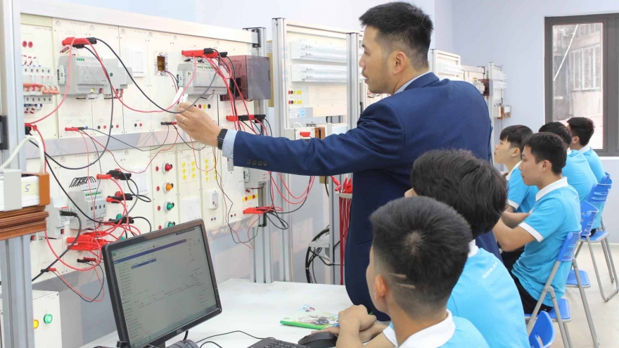 Bỏ thi tốt nghiệp THCS: Cần lộ trình chính sách rõ ràng