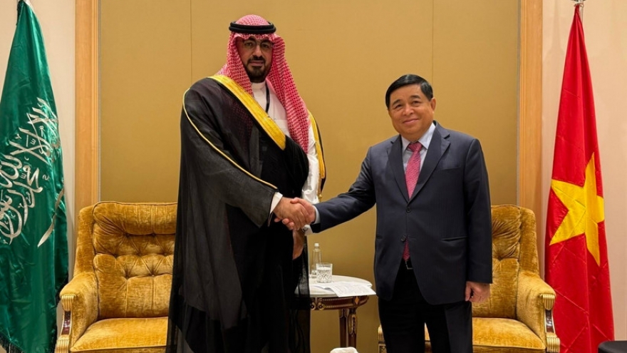 Deputy PM attends 9th Future Investment Initiative conference