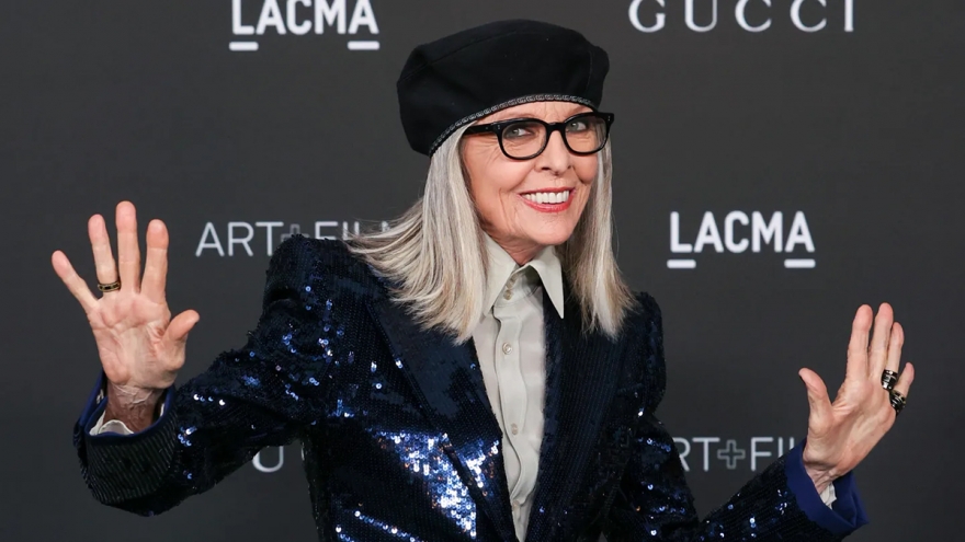 Nhìn lại những khoảnh khắc thảm đỏ mang tính biểu tượng của diễn viên Diane Keaton