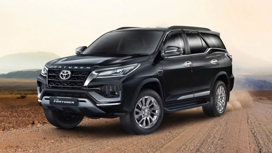 Toyota Fortuner Leader Edition trở lại với diện mạo mới trẻ trung và thể thao hơn