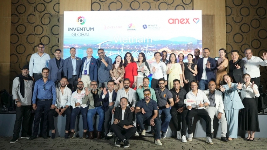 Indian famtrip delegation explores wedding attractions in Da Nang