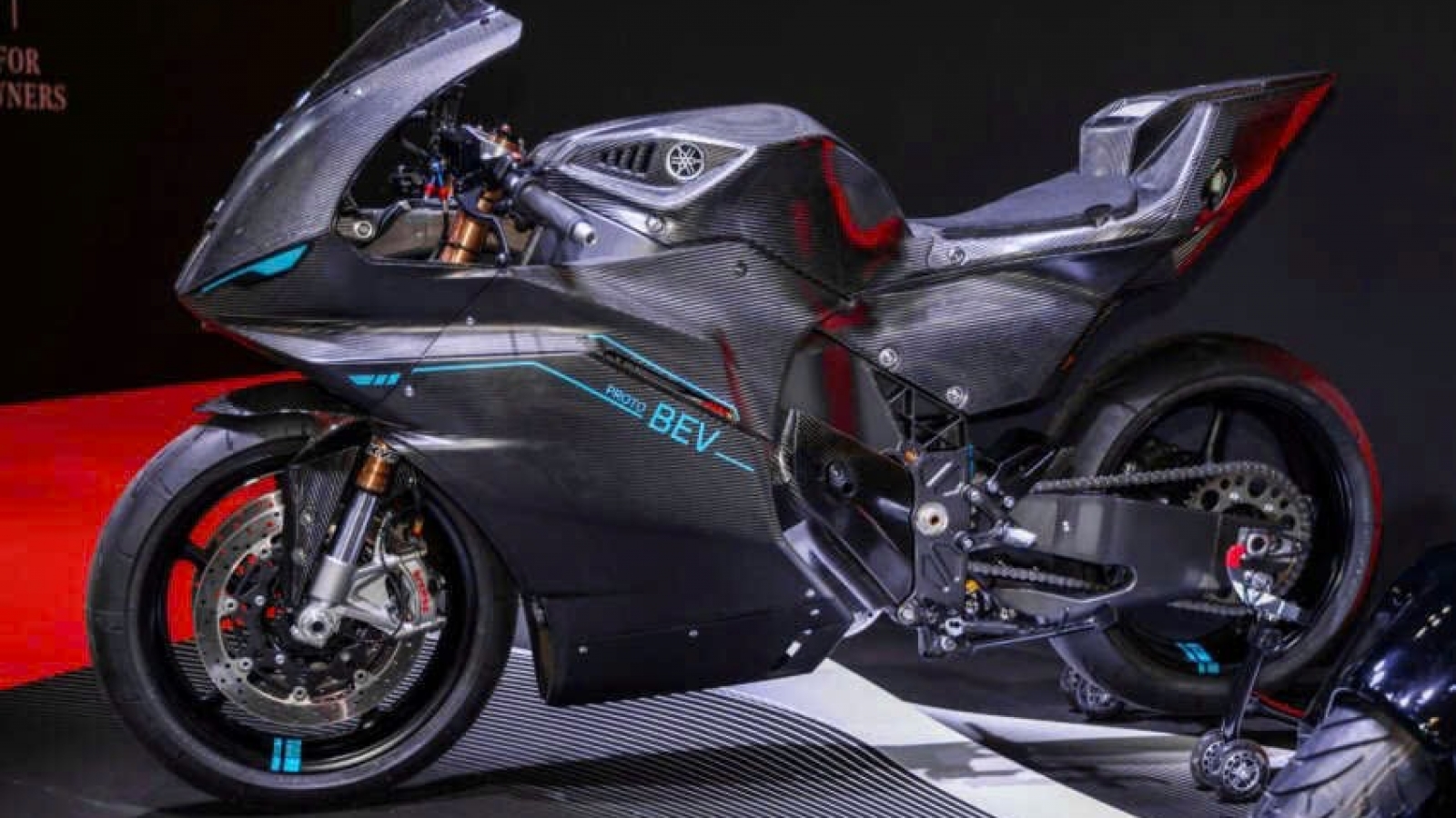 Yamaha giới thiệu loạt nguyên mẫu xe nhiên liệu thay thế và xe điện tại Nhật Bản
