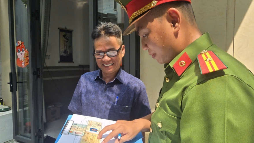 Công an TP.HCM tổng rà soát, làm sạch dữ liệu đăng ký xe và giấy phép lái xe