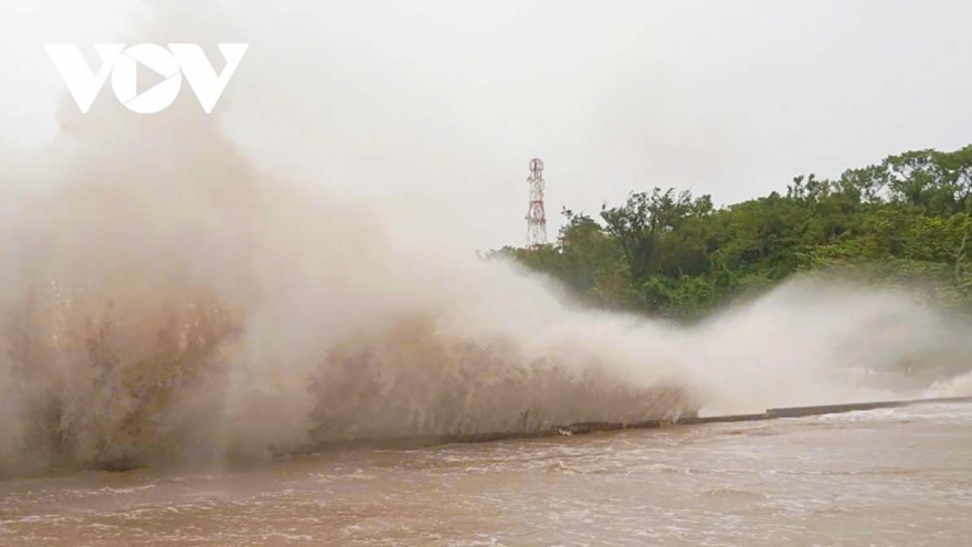 Từ nay đến cuối năm chắc chắn sẽ xuất hiện bão số 12