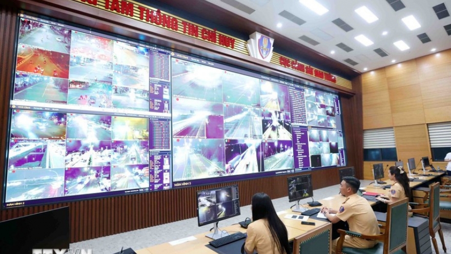 Hanoi to operate AI cameras at all intersections to improve traffic safety