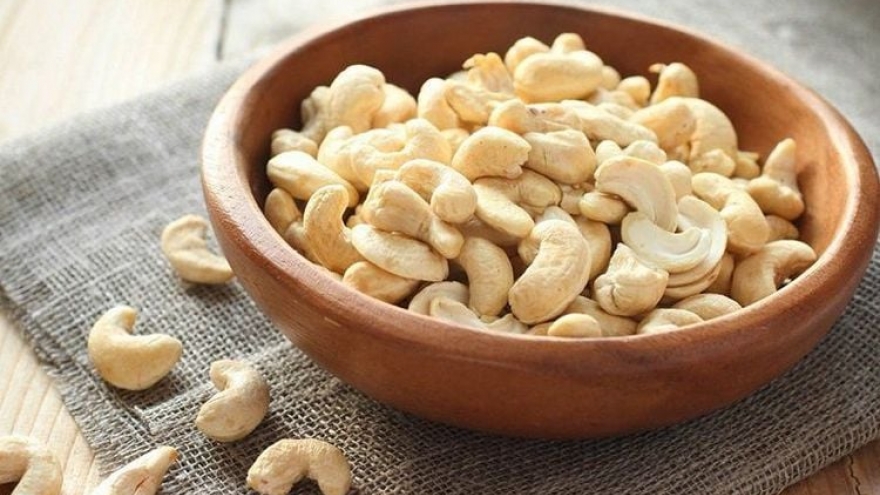 Ăn hạt điều mỗi ngày, lợi ích bất ngờ cho tim mạch và sức khỏe