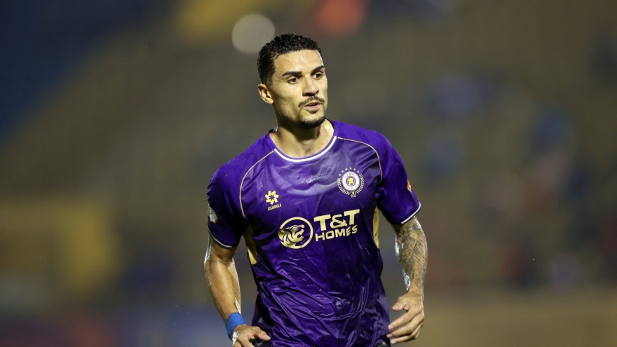 Đội hình tiêu biểu vòng 8 V-League 2025/2026: Ấn tượng Hoàng Hên