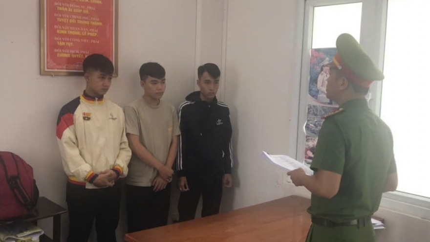 Bắt tạm giam 3 đối tượng trong vụ hẹn nhau hỗn chiến ở Đà Nẵng