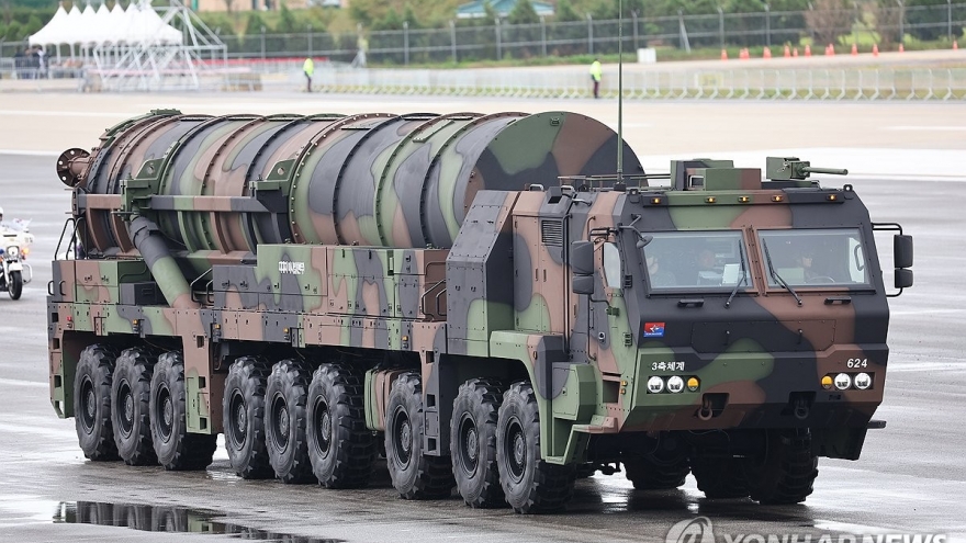 Hàn Quốc sẽ triển khai thực chiến “tên lửa quái vật” Hyunmoo-5