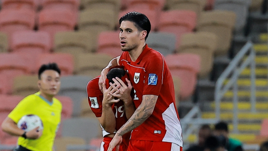 ĐT Indonesia chính thức lỡ hẹn World Cup 2026, CĐV kêu gọi sa thải HLV Kluivert