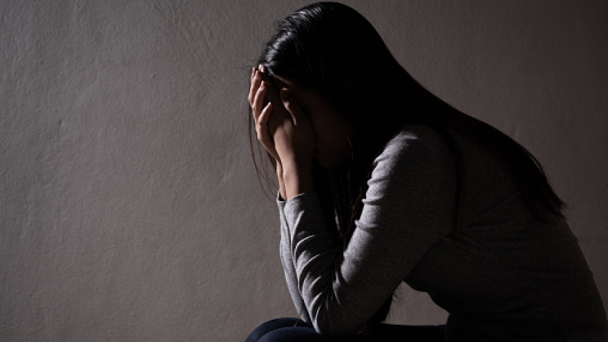 Tủi nhục khi sống 30 năm với nhau mà chồng nói chỉ là người "làm thuê, đẻ mướn"