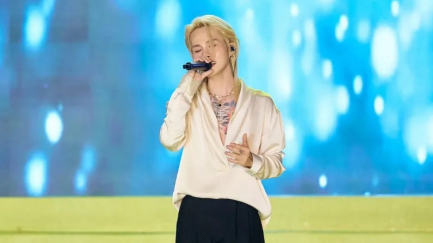 Từ “Trình” đến “Sự nghiệp chướng”: Khi ngôn ngữ âm nhạc lệch chuẩn