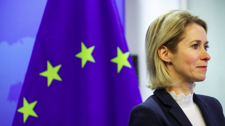 EU còn thiếu 300.000 quả đạn pháo để đạt mục tiêu viện trợ cho Ukraine