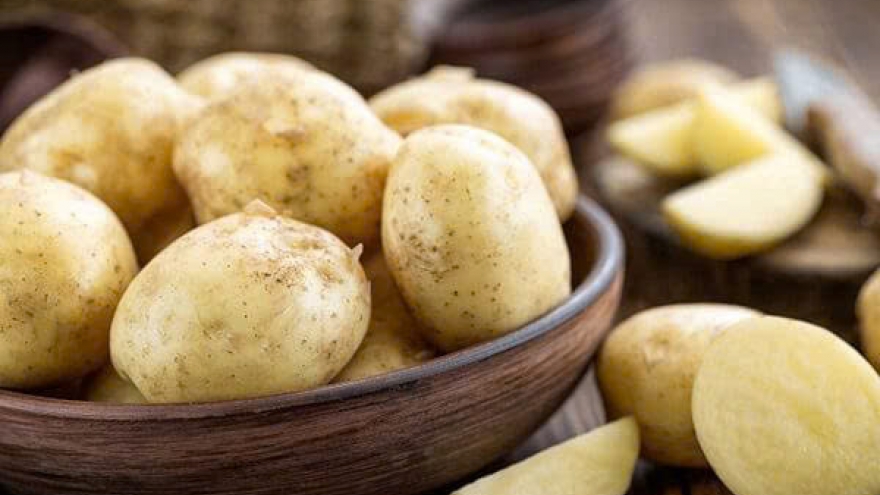 Mẹo bảo quản khoai tây tươi lâu, không mọc mầm