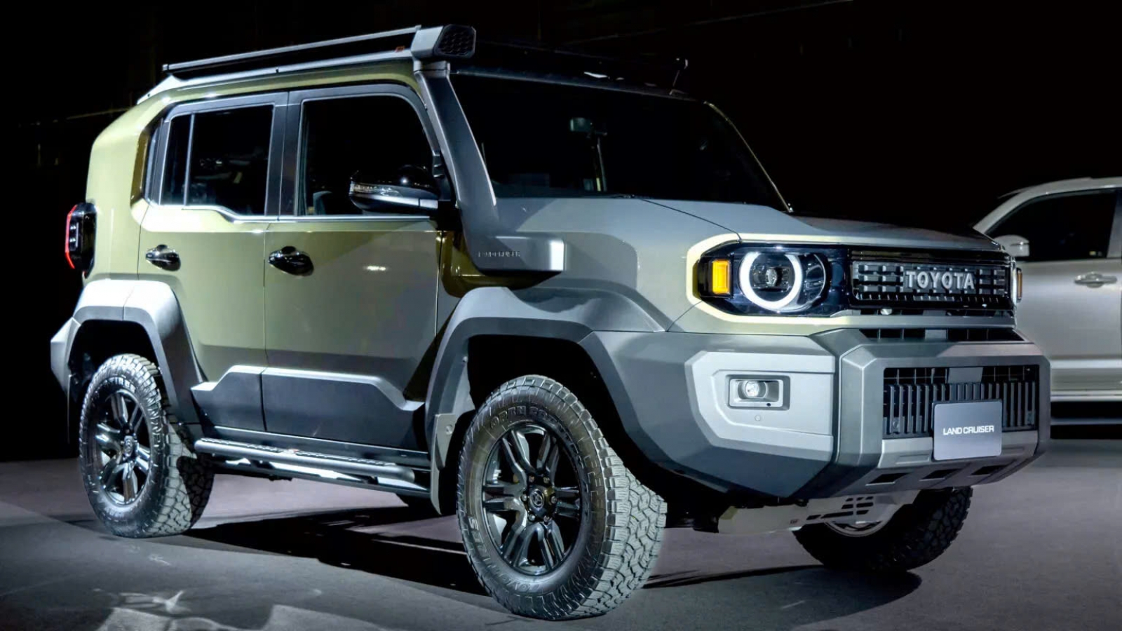 Toyota Land Cruiser FJ 2026 lộ diện với khả năng địa hình mạnh mẽ
