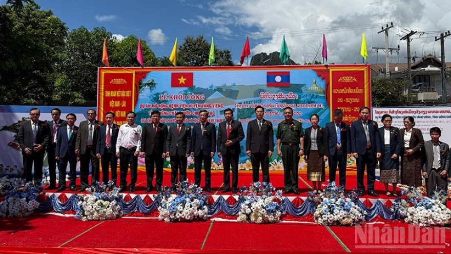Work starts on Vietnamese-aided Vang Vieng hospital expansion