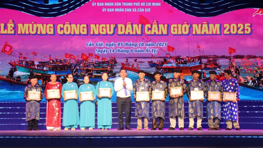 Khai mạc Lễ hội Nghinh Ông Cần Giờ