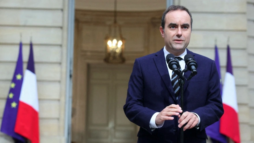 Chính trường Pháp với quyết định tái bổ nhiệm ông Lecornu làm Thủ tướng