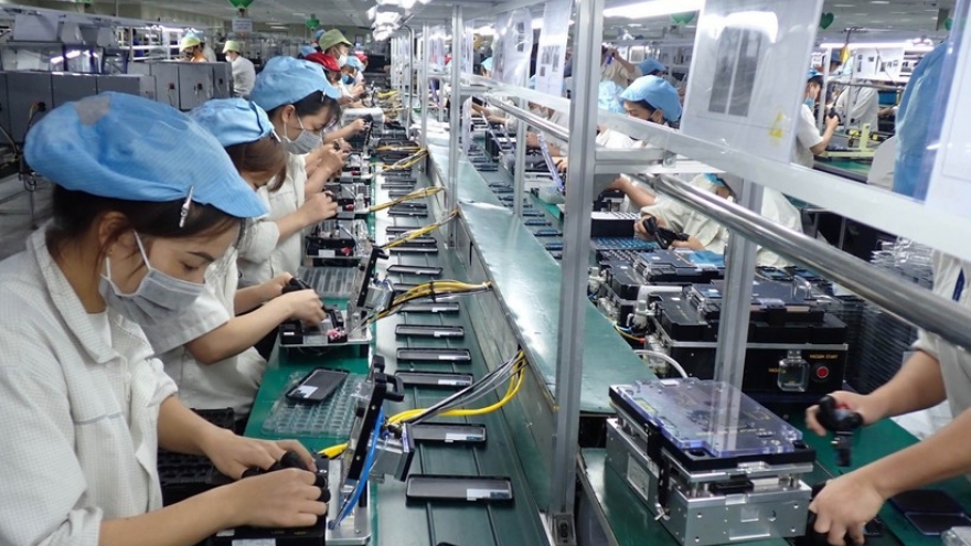 Steering committee set up to build foreign-invested economy development scheme