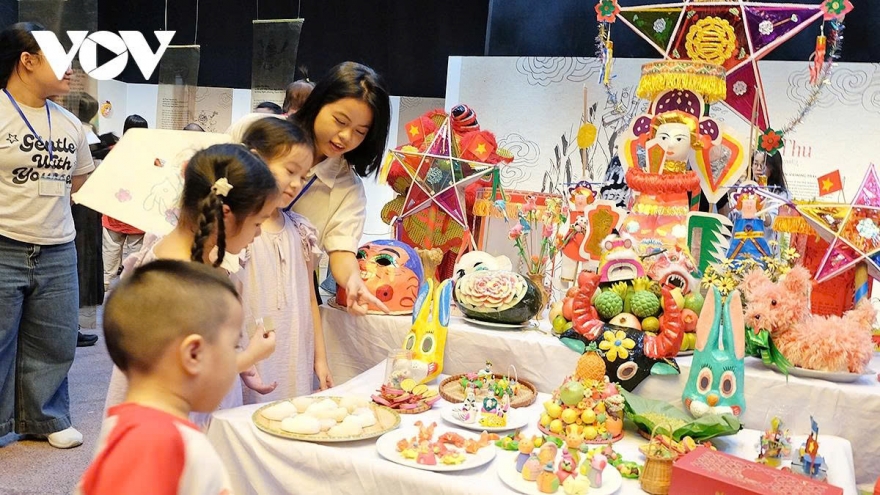 Joyful Mid-Autumn Festival at Vietnam Museum of Ethnology