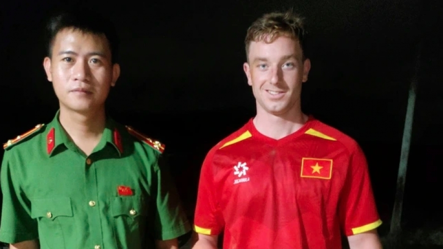 Dutch tourists rescued after getting lost in Quang Tri forest