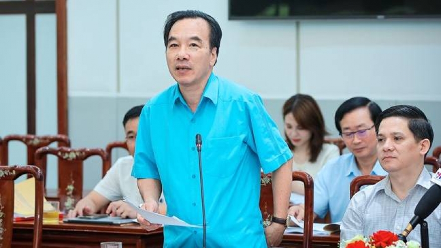 "Tổ chức hình thức giám sát thường xuyên của Mặt trận ở cơ sở"