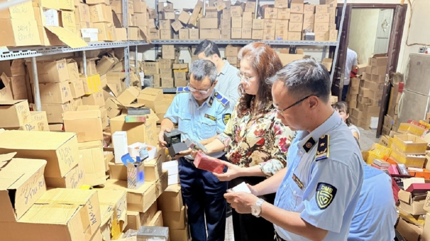 9 tháng qua, lực lượng Quản lý thị trường xử phạt hơn 15.500 vụ vi phạm