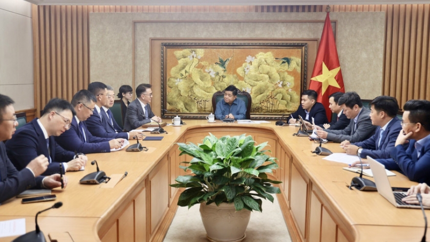 Vietnam encourages TCL to transfer technology, support local enterprises