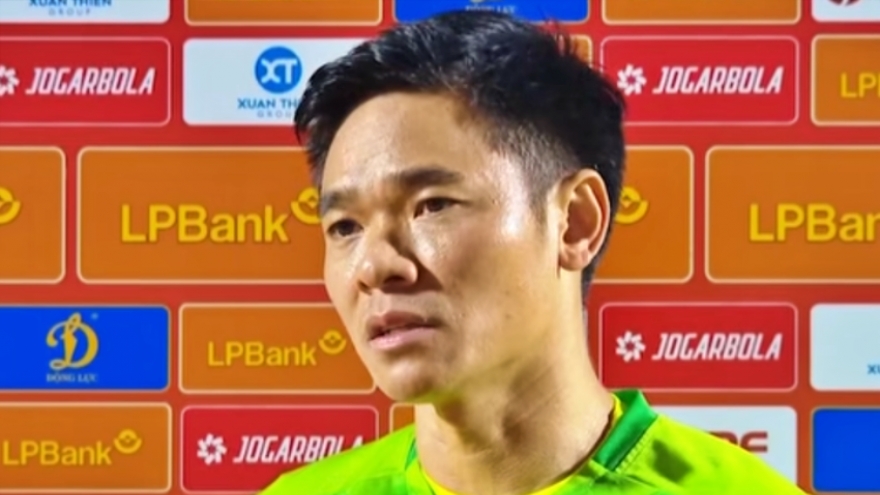 CLB Nam Định có hành động bất ngờ với thủ môn Nguyên Mạnh