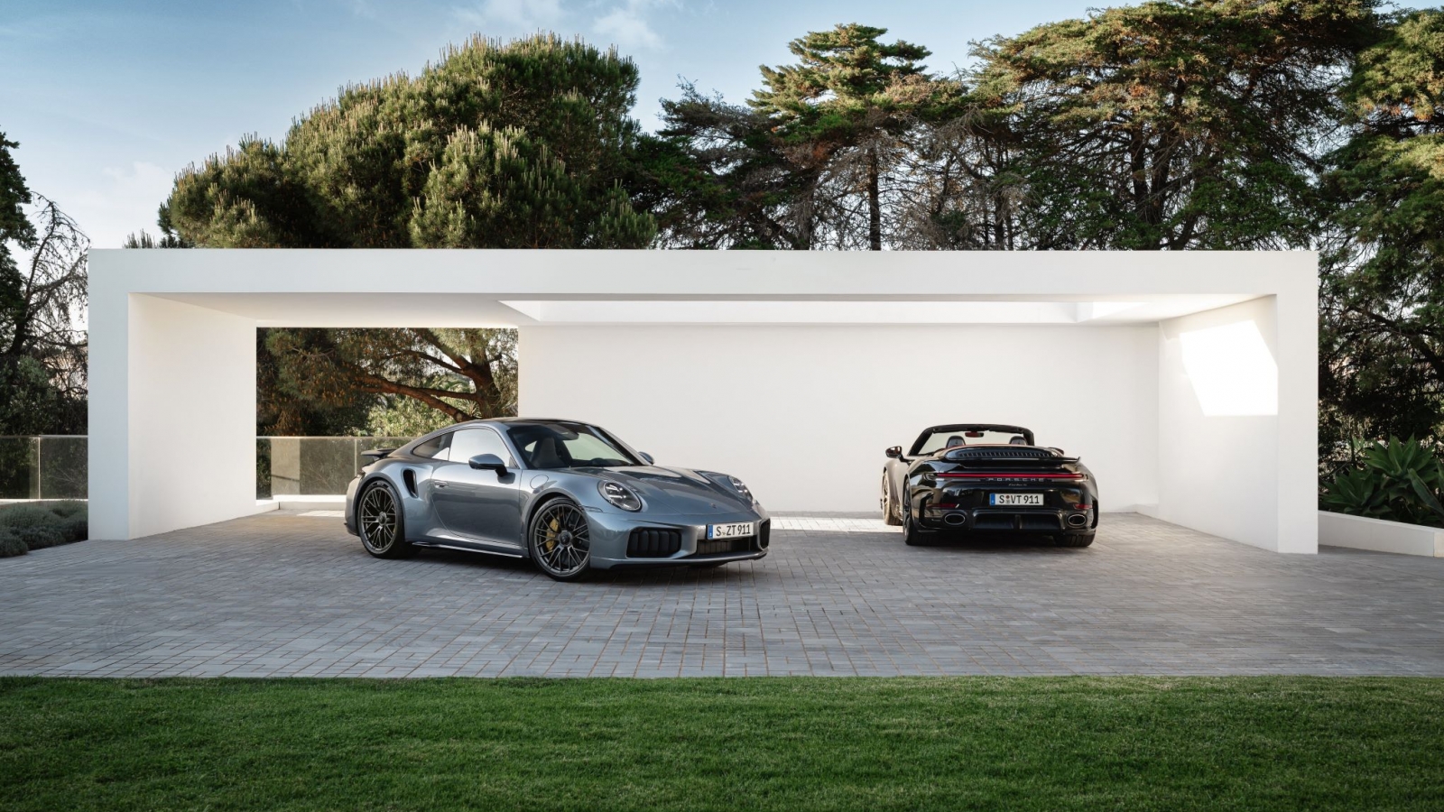 Porsche 911 Turbo S ra mắt tại Việt Nam, công suất hơn 700 mã lực