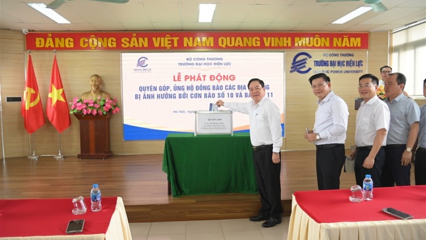 Hàng trăm triệu đồng và nhiều hoạt động chia sẻ với đồng bào bị thiệt hại bão lũ