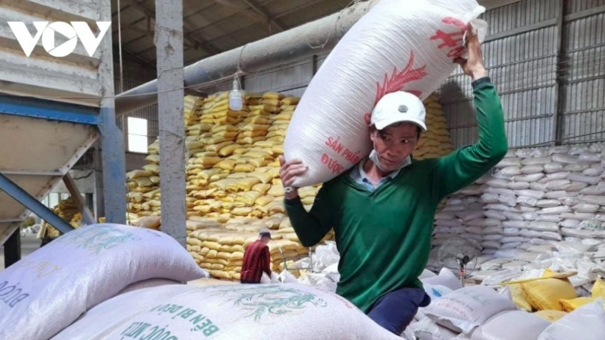Vietnam retains its position as Singapore’s third-largest rice supplier