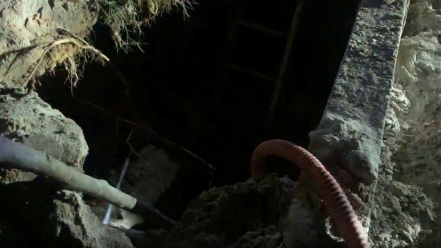 Đất sạt lở vùi lấp một công nhân tại công trình Bệnh viện 1.500 giường ở TP.HCM