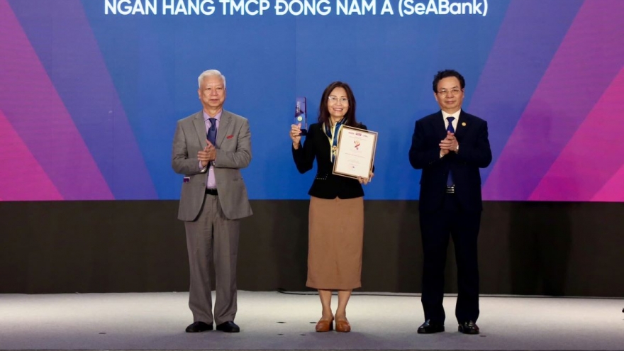 SeABank giữ vững danh hiệu Thương hiệu Mạnh Việt Nam 17 năm liên tiếp