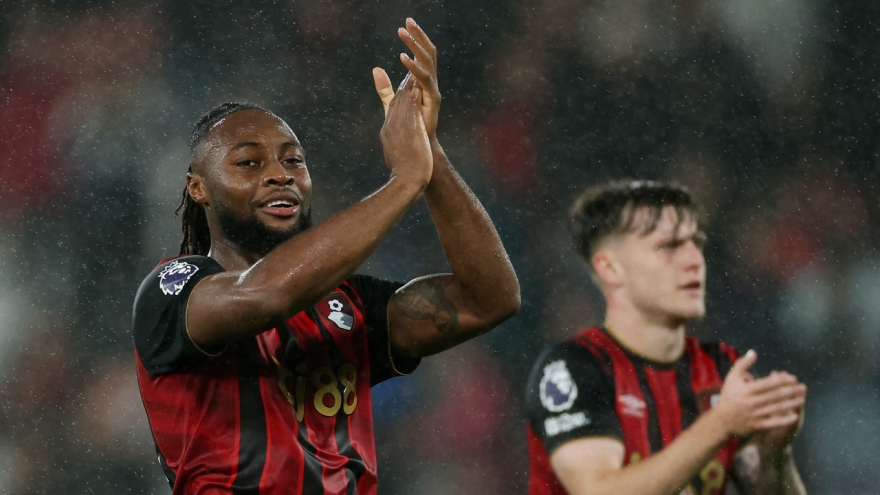 Vua phá lưới ngoại hạng Anh: Bất ngờ với đối thủ của Haaland