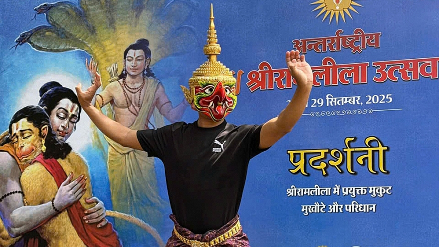 Người thầy Khmer giữ lửa nghệ thuật dân tộc nơi giảng đường đại học