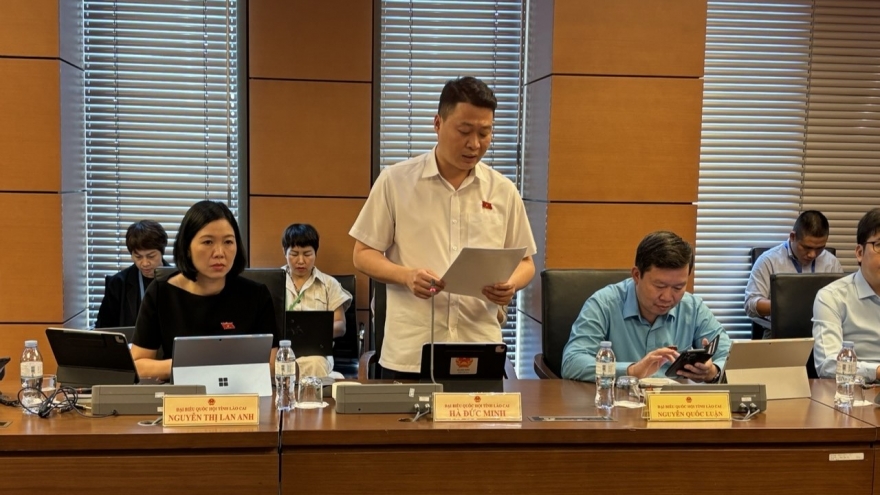 Mở rộng quyền của viên chức: Kiểm soát để tránh xung đột lợi ích hoặc trục lợi