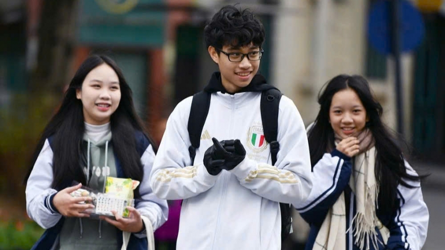 Không khí lạnh đầu mùa sắp tràn về, thời tiết Hà Nội có gì đặc biệt?