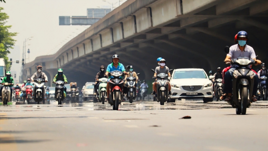 Thời tiết hôm nay 18/10: Bắc Bộ và Thanh Hóa ngày nắng, đêm có dông vài nơi