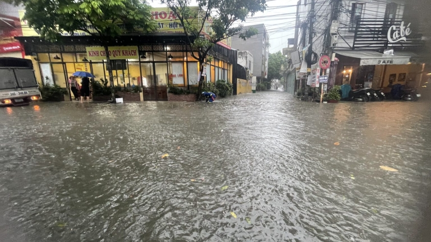 Thời tiết hôm nay 26/10: Mưa lớn tiếp diễn ở Trung Bộ và Tây Nguyên