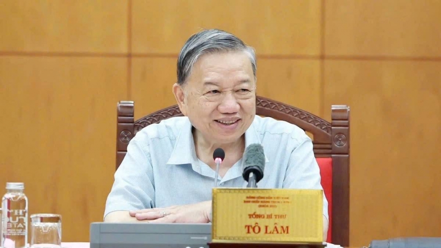 Tổng Bí thư: Bảo đảm ít nhất mỗi xã có 5 - 6 cán bộ khuyến nông