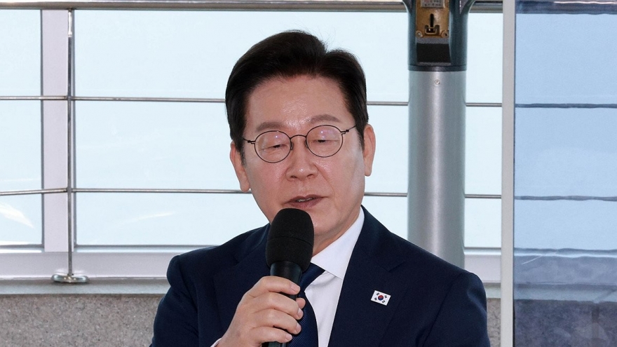 Tổng thống Hàn Quốc đề xuất trao đổi thư tín giữa các gia đình ly tán