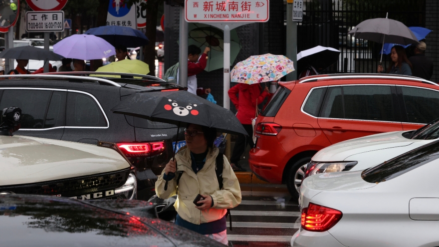 Mưa liên tục khiến Bắc Kinh trải qua ngày đầu tháng 10 lạnh nhất trong 74 năm