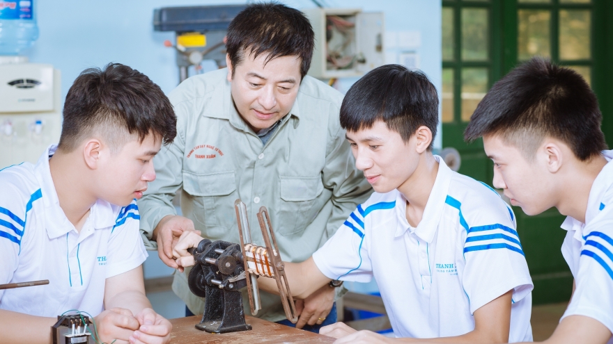Cần cơ chế riêng để "giữ chân" và tạo động lực cho giáo viên GDTX và GDNN