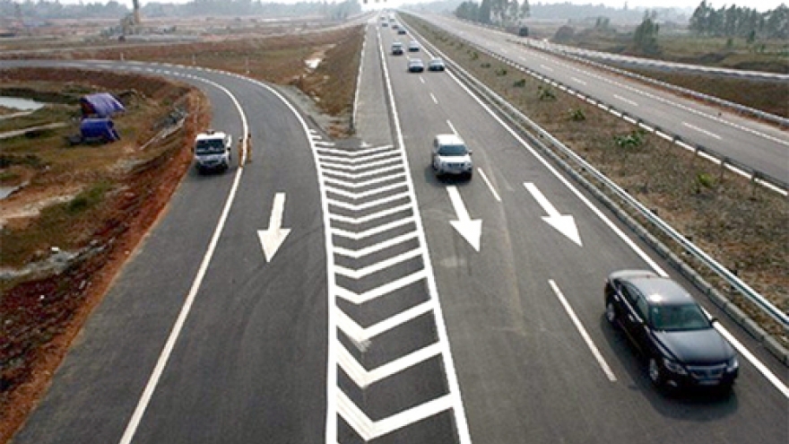 Quy định và cách nhận biết một số loại vạch kẻ đường