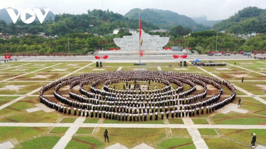 Cần quan tâm xây dựng, bồi dưỡng đội ngũ cán bộ làm công tác văn hóa
