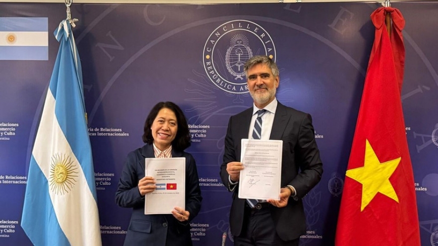 Vietnam, Argentina hold 8th meeting of intergovernmental committee