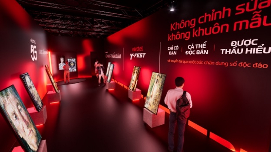 Studio đứng sau màn nghệ thuật kết hợp công nghệ đầy sáng tạo